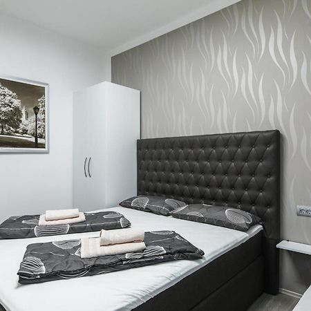 Villa Vivien Crikvenica Ngoại thất bức ảnh