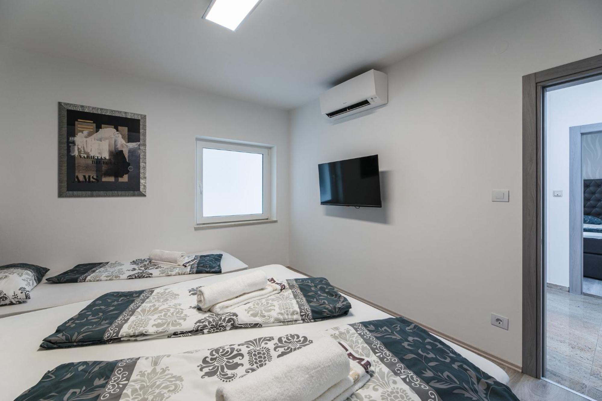 Villa Vivien Crikvenica Phòng bức ảnh