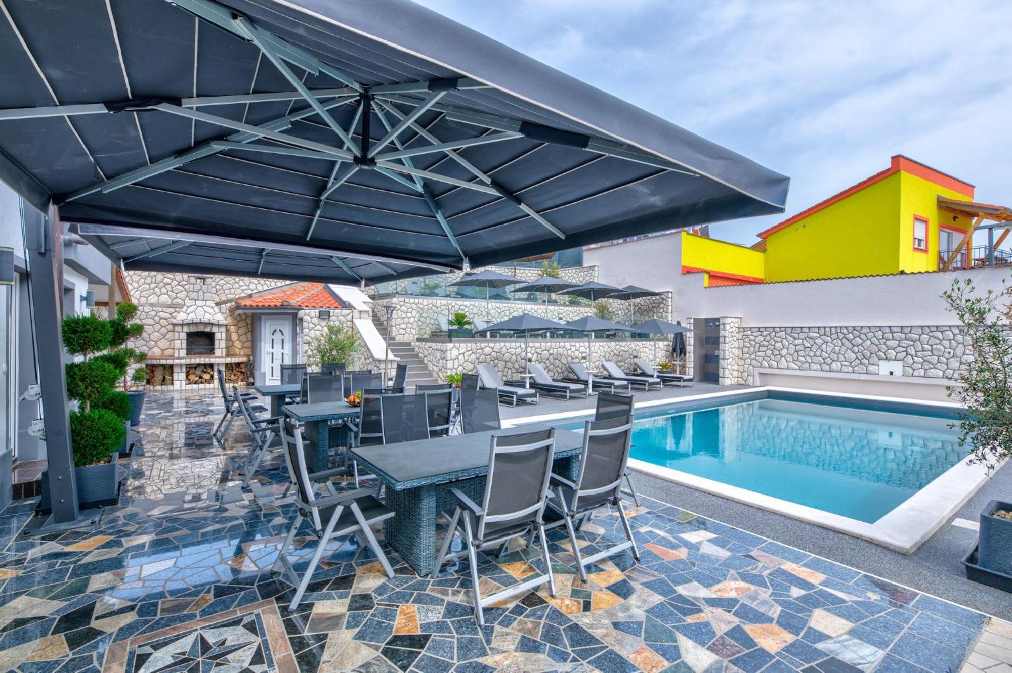 Villa Vivien Crikvenica Ngoại thất bức ảnh
