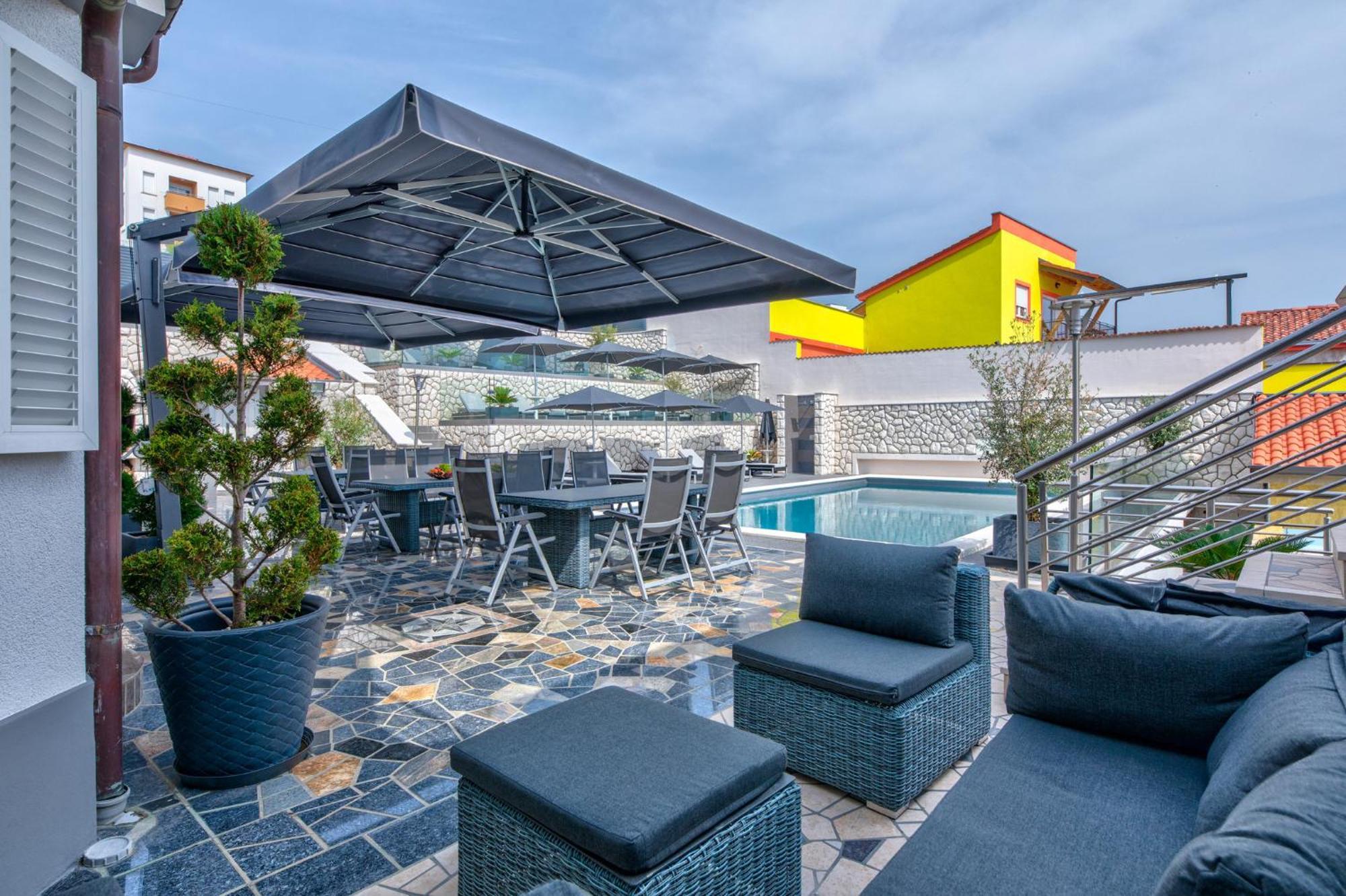 Villa Vivien Crikvenica Ngoại thất bức ảnh