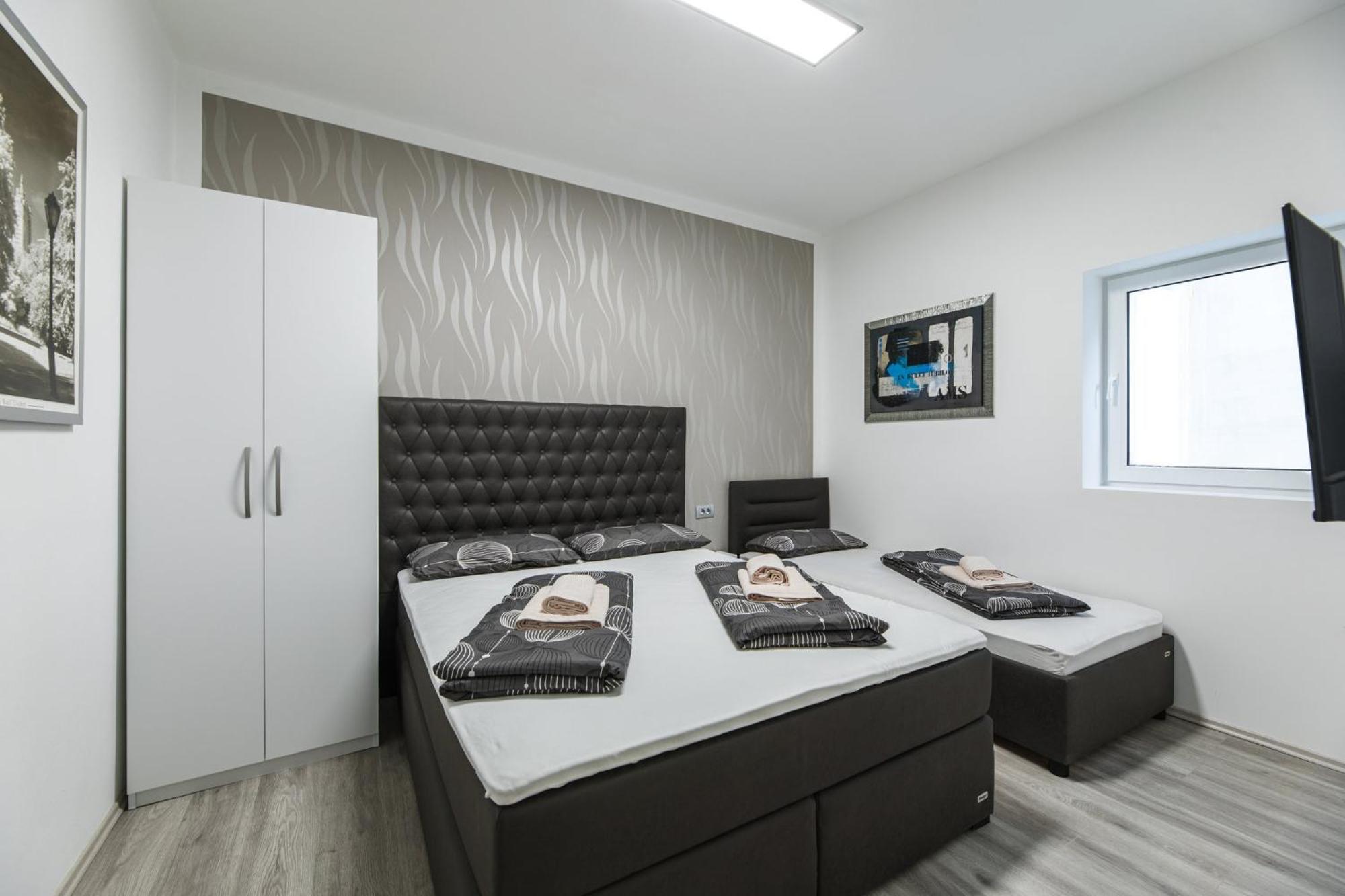 Villa Vivien Crikvenica Ngoại thất bức ảnh